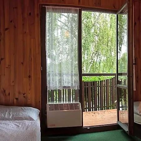 Lovecky Jivak 3* Loučeň