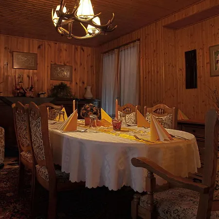 Gasthof Lovecky Jivak Loučeň