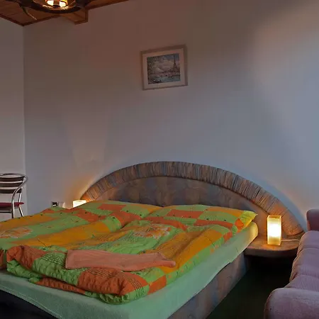 Värdshus Lovecky Jivak