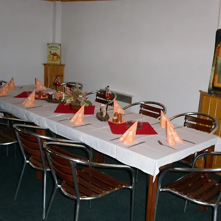 Värdshus Lovecky Jivak Loučeň