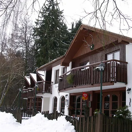 Inn Lovecký Jívák